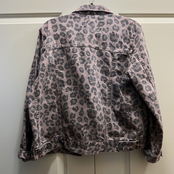 Blanknyx Animal Print Denim Jacket Size Large - Picture 8 of 12